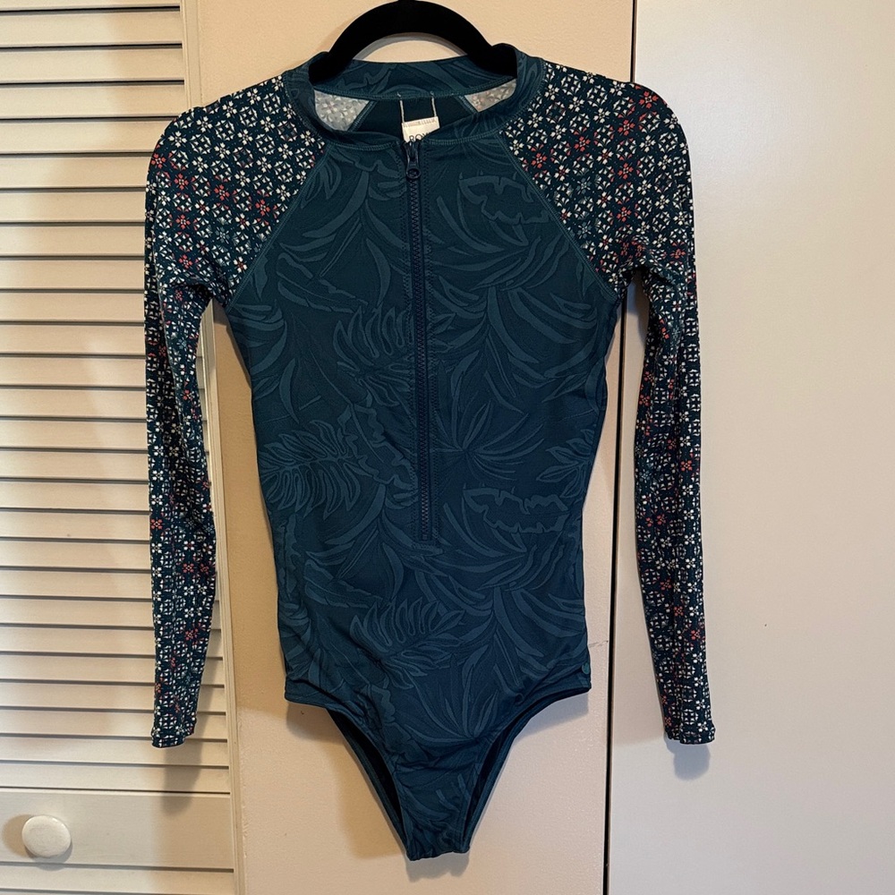 Roxy Green palm print long sleeve Swimsuit w/zipper